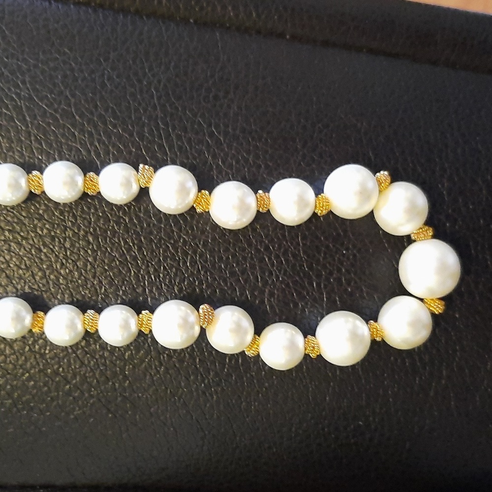 Faux Pearls Necklace with gold Tone Accent